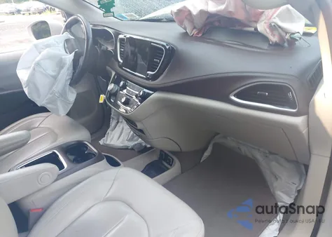 2021 Chrysler Pacifica Hybrid Touring L from USA, damaged, VIN 2C4RC1L77MR590187